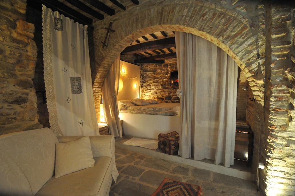 Апартаменты La Casina Del Lillotatini Паникале Экстерьер фото