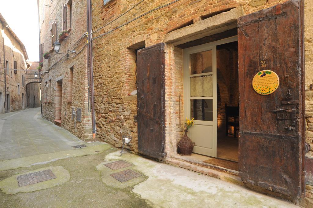 Апартаменты La Casina Del Lillotatini Паникале Экстерьер фото